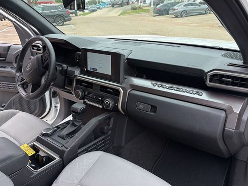 Used 2024 Toyota Tacoma SR5 image 18