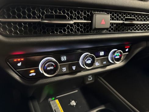 Certified 2024 Honda HR-V EX-L image 22