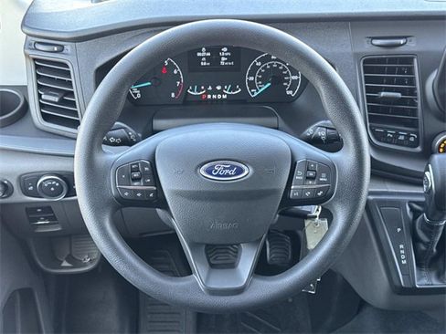 New 2025 Ford Transit 250 148 Medium Roof image 7