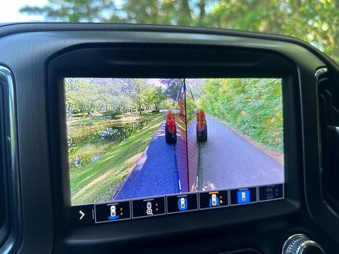 Used 2022 GMC Sierra 3500 Denali AWD/4WD image 45