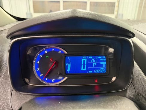 Used 2016 Chevrolet Trax LT w/ LT Sun and Sound Package image 29