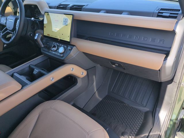 New 2026 Land Rover Defender 110 S AWD/4WD image 19
