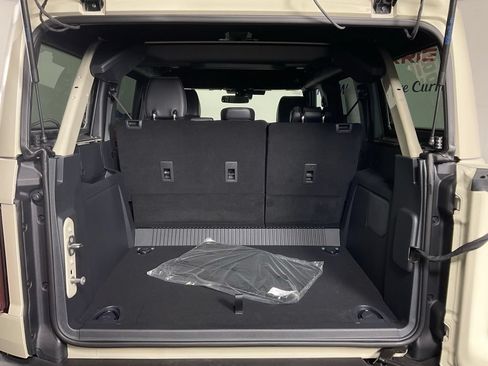 New 2026 Ford Bronco Outer Banks AWD/4WD image 11