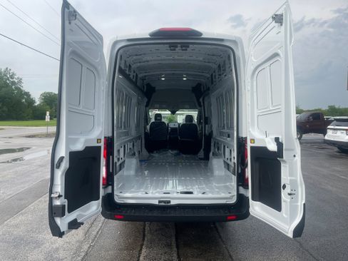 New 2026 Ford Transit 350 148 High Roof Extended RWD image 7