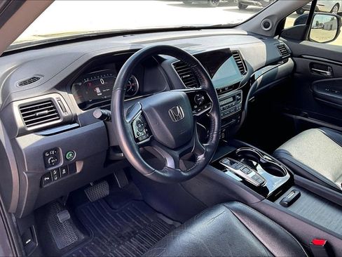 Used 2019 Honda Pilot Elite image 16