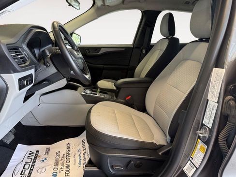 Used 2024 Ford Escape Active AWD/4WD image 10