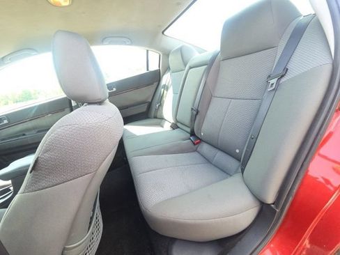Used 2011 Mitsubishi Galant SE FWD image 12