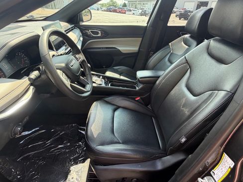 Used 2024 Jeep Compass Limited AWD/4WD image 26