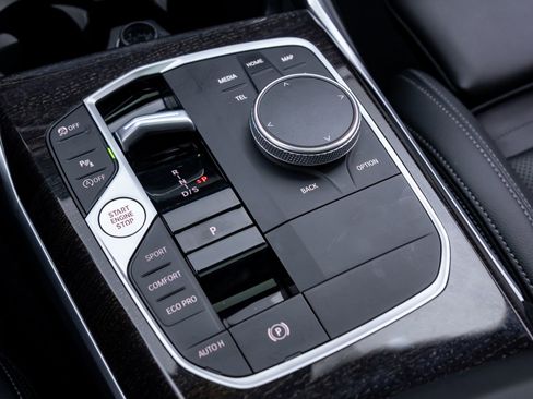 Certified 2023 BMW 330i xDrive Sedan w/ Premium Package image 31