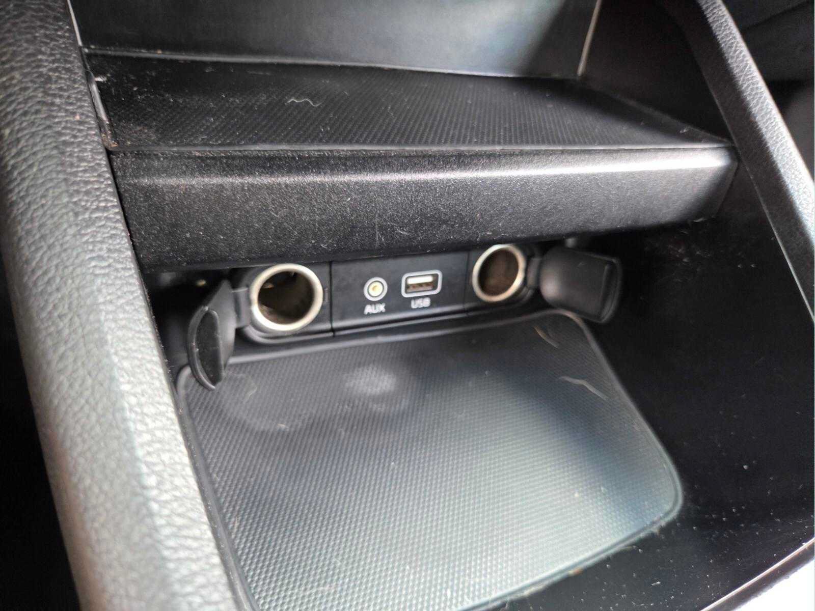 Used 2021 Kia Forte LXS FWD image 23