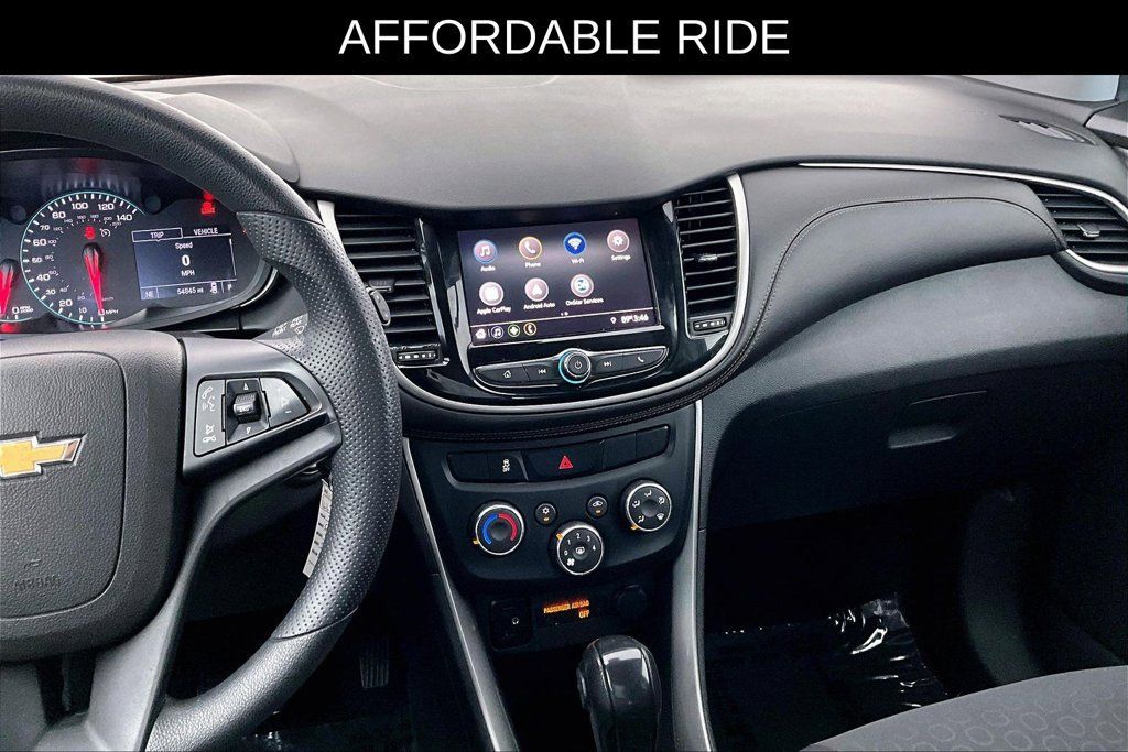Used 2020 Chevrolet Trax LS w/ Tint and Cruise Package FWD image 8