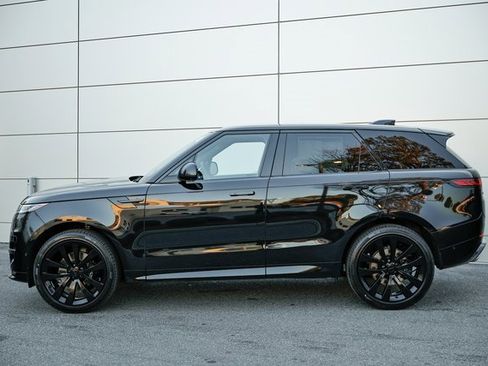 New 2026 Land Rover Range Rover Sport Dynamic SE image 4