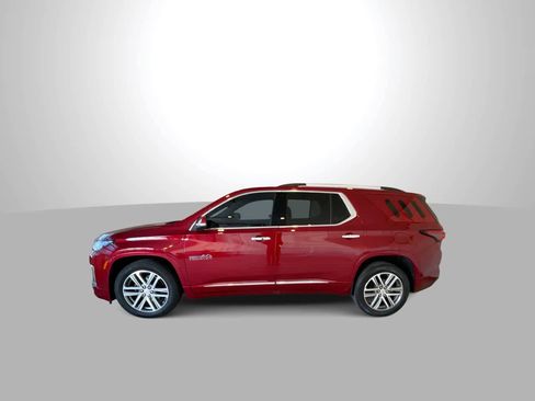 Used 2023 Chevrolet Traverse High Country w/ LPO, Floor Liner Package image 5