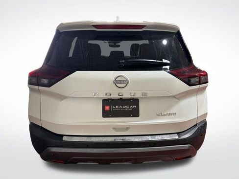 Used 2023 Nissan Rogue SL w/ SL Premium Package AWD/4WD image 4