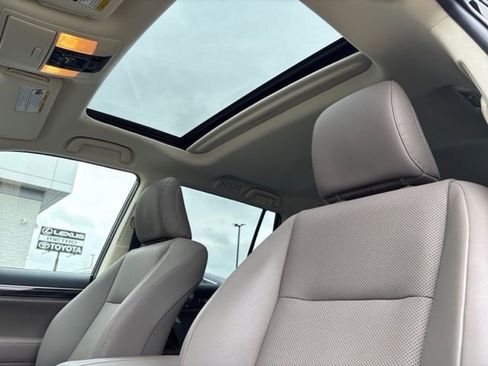 Used 2023 Lexus GX 460 Premium AWD/4WD image 23