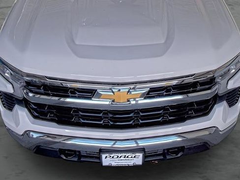 New 2026 Chevrolet Silverado 1500 LT w/ Z71 Off-Road Package image 18