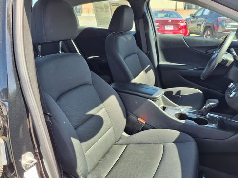 Used 2024 Chevrolet Malibu LT image 14