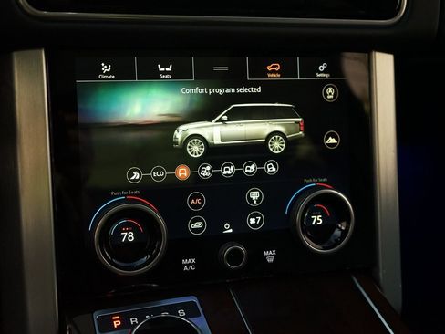Used 2020 Land Rover Range Rover Long Wheelbase HSE image 19