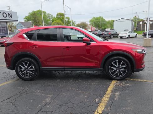 Used 2018 MAZDA CX-5 Touring w/ Preferred Equipment Package AWD/4WD image 4