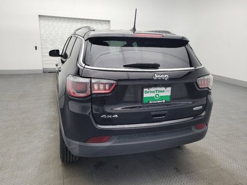 Used 2018 Jeep Compass Latitude w/ Popular Equipment Group AWD/4WD image 6