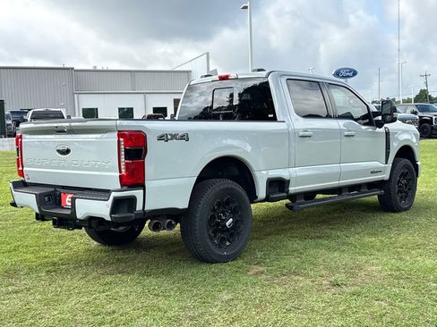 New 2026 Ford F250 XLT w/ XLT Premium Package AWD/4WD image 8