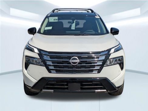 New 2026 Nissan Rogue Platinum image 12