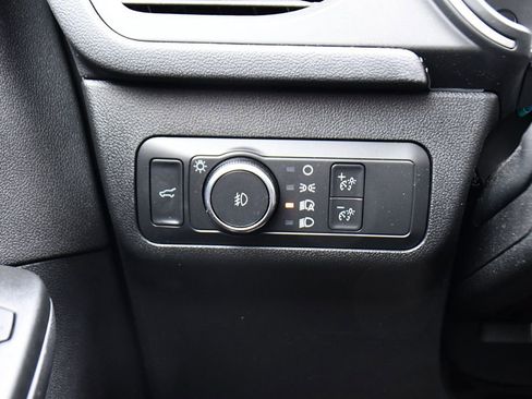 Used 2022 Ford Escape SEL image 28