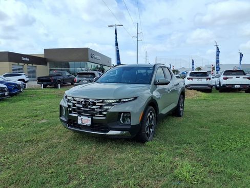 Used 2023 Hyundai Santa Cruz Limited AWD/4WD image 1