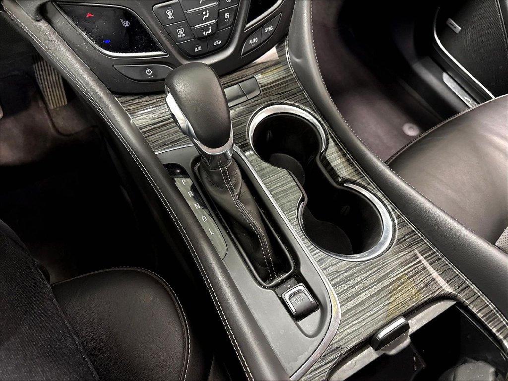 Used 2017 Buick Envision Premium AWD/4WD image 21