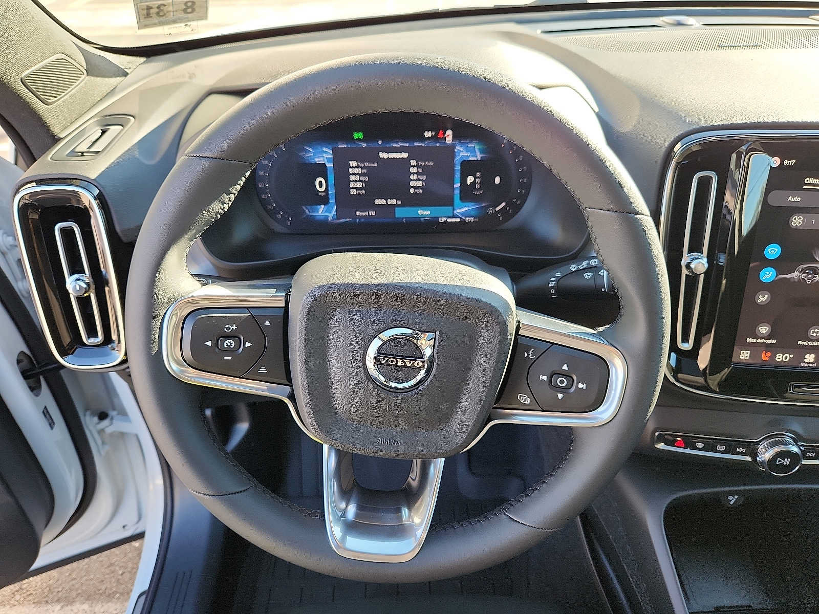 Used 2026 Volvo XC40 B5 Ultra w/ Protection Package Premier AWD/4WD image 19