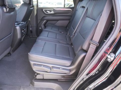 Used 2021 Chevrolet Tahoe RST w/ Luxury Package image 12