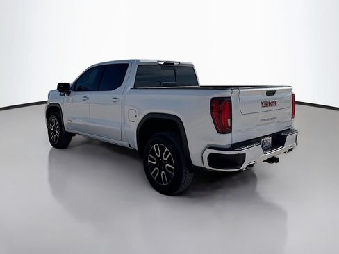 Used 2022 GMC Sierra 1500 AT4 w/ AT4 Preferred Package AWD/4WD image 5
