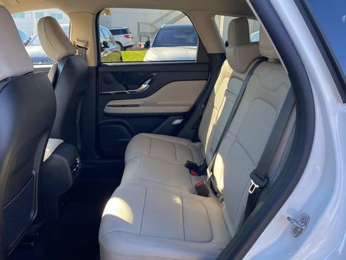 New 2026 Lincoln Corsair Reserve image 7