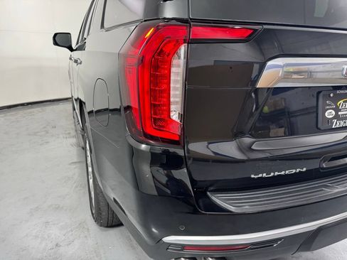Used 2022 GMC Yukon Denali AWD/4WD image 7