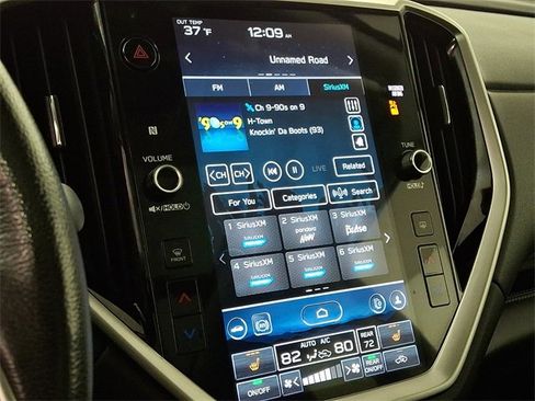 Used 2023 Subaru Ascent Limited w/ Technology Package image 4