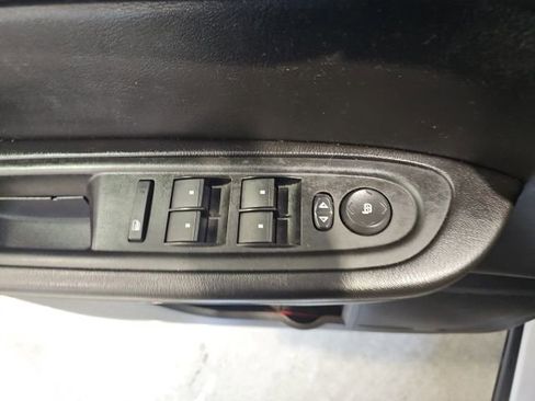 Used 2017 Chevrolet Traverse LT AWD/4WD image 11