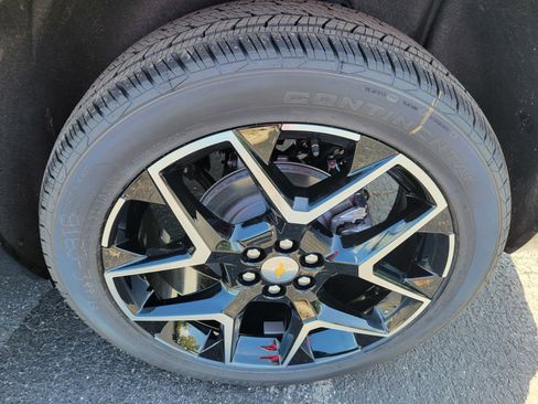 New 2026 Chevrolet Traverse High Country w/ LPO, Floor Liner Package image 40