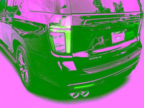 Used 2024 Chevrolet Tahoe Z71 w/ Off-Road Capability Package AWD/4WD image 39