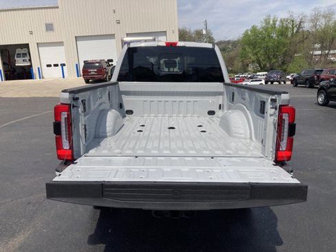 New 2025 Ford F350 Platinum AWD/4WD image 7