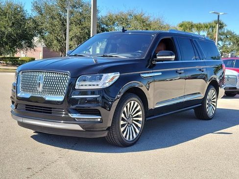 Certified 2020 Lincoln Navigator L Reserve w/ Luxury Package image 3