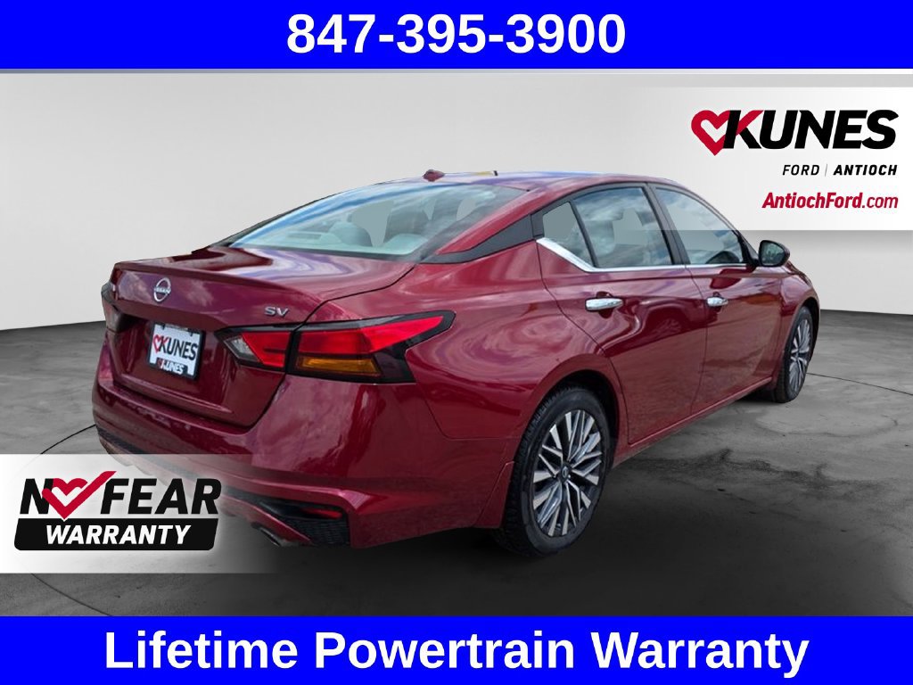 Used 2024 Nissan Altima 2.5 SV w/ SV Premium Package FWD image 10