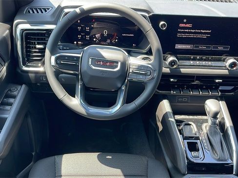 New 2025 GMC Canyon Elevation image 14