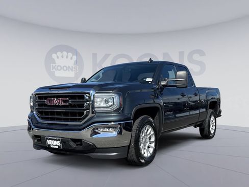 Used 2018 GMC Sierra 1500 SLE w/ SLE Value Package AWD/4WD image 1