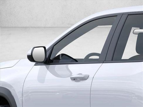 New 2026 Chevrolet Equinox LT FWD image 12