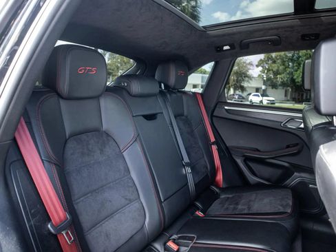 Used 2018 Porsche Macan GTS AWD/4WD image 22