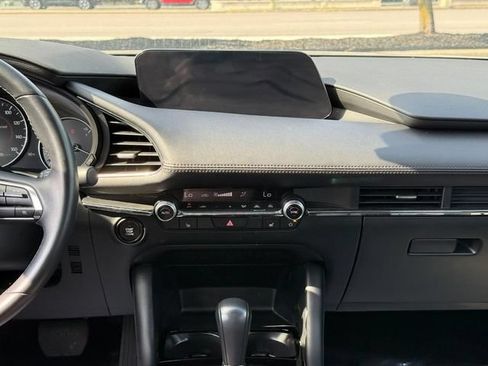 Used 2025 MAZDA MAZDA3 s FWD image 13