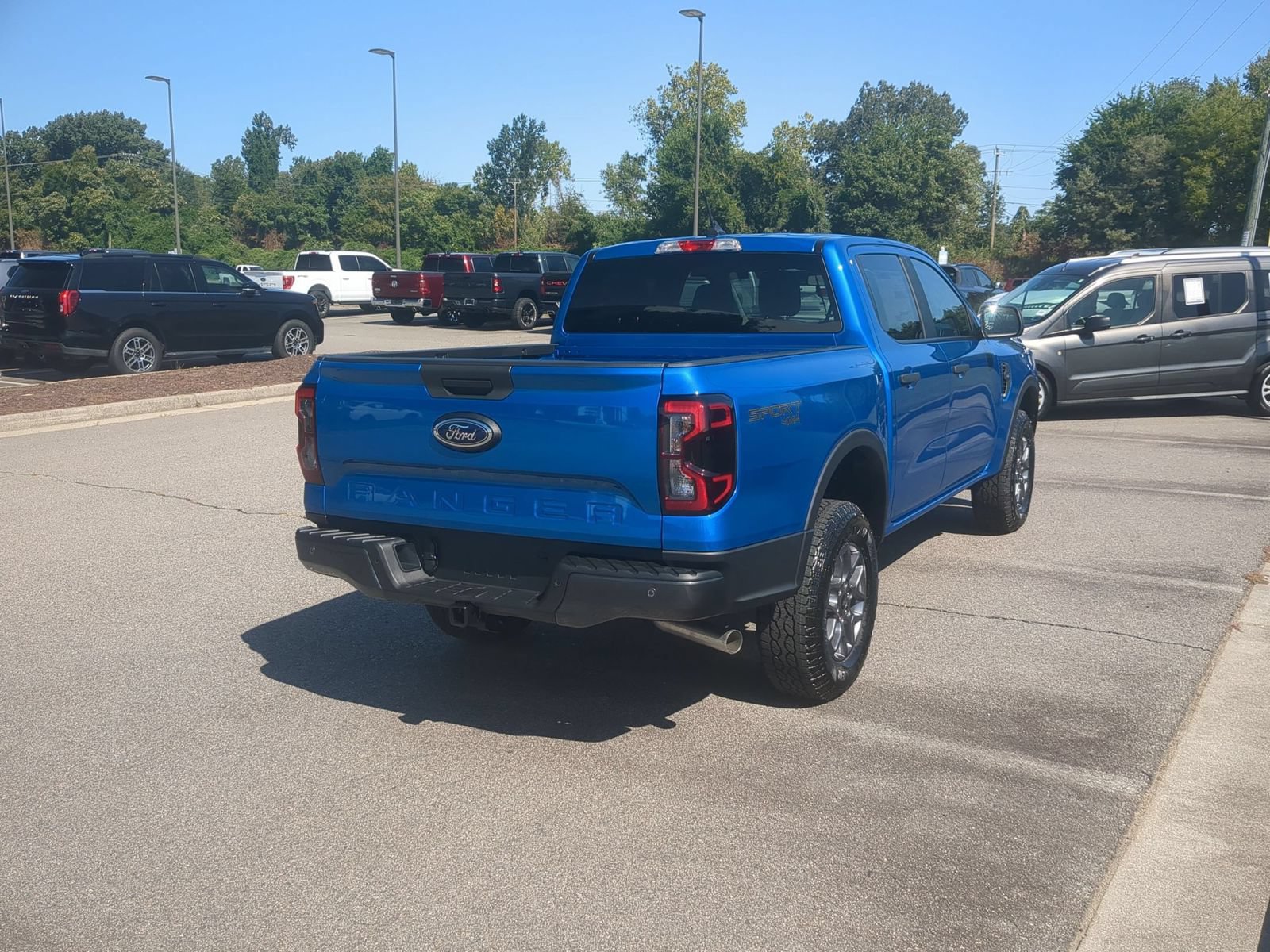 New 2026 Ford Ranger XLT w/ Convenience Package AWD/4WD image 3