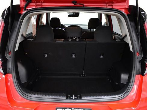 Used 2024 Kia Soul LX image 7