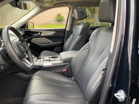 Used 2024 Acura MDX SH-AWD w/ Technology Package image 30