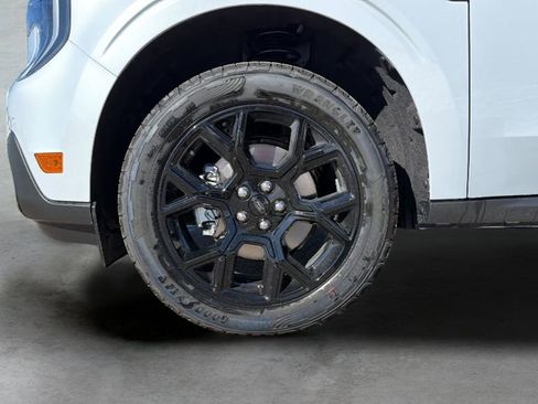 New 2026 Ford Maverick Lariat w/ Black Appearance Package AWD/4WD image 40